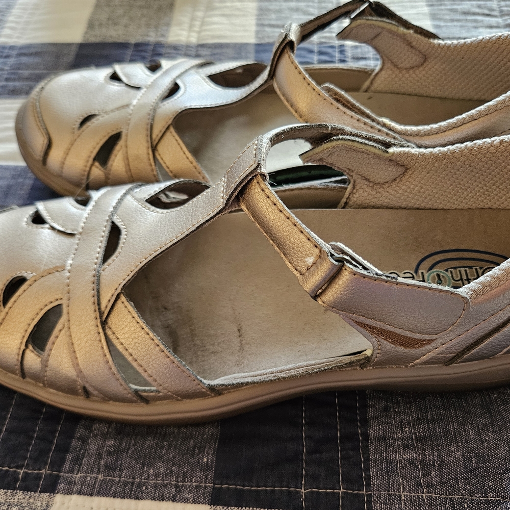 OrthoFeet Leather Sandals - Picture 2 of 6